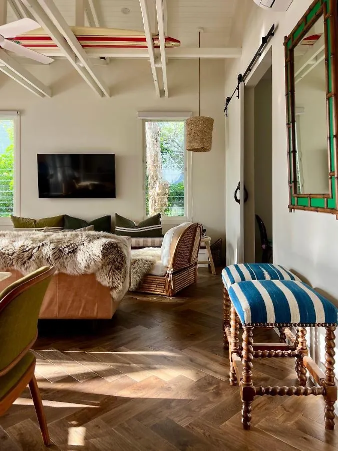 Sunbird Suite - Noosa Golden Breed Apartment Australia